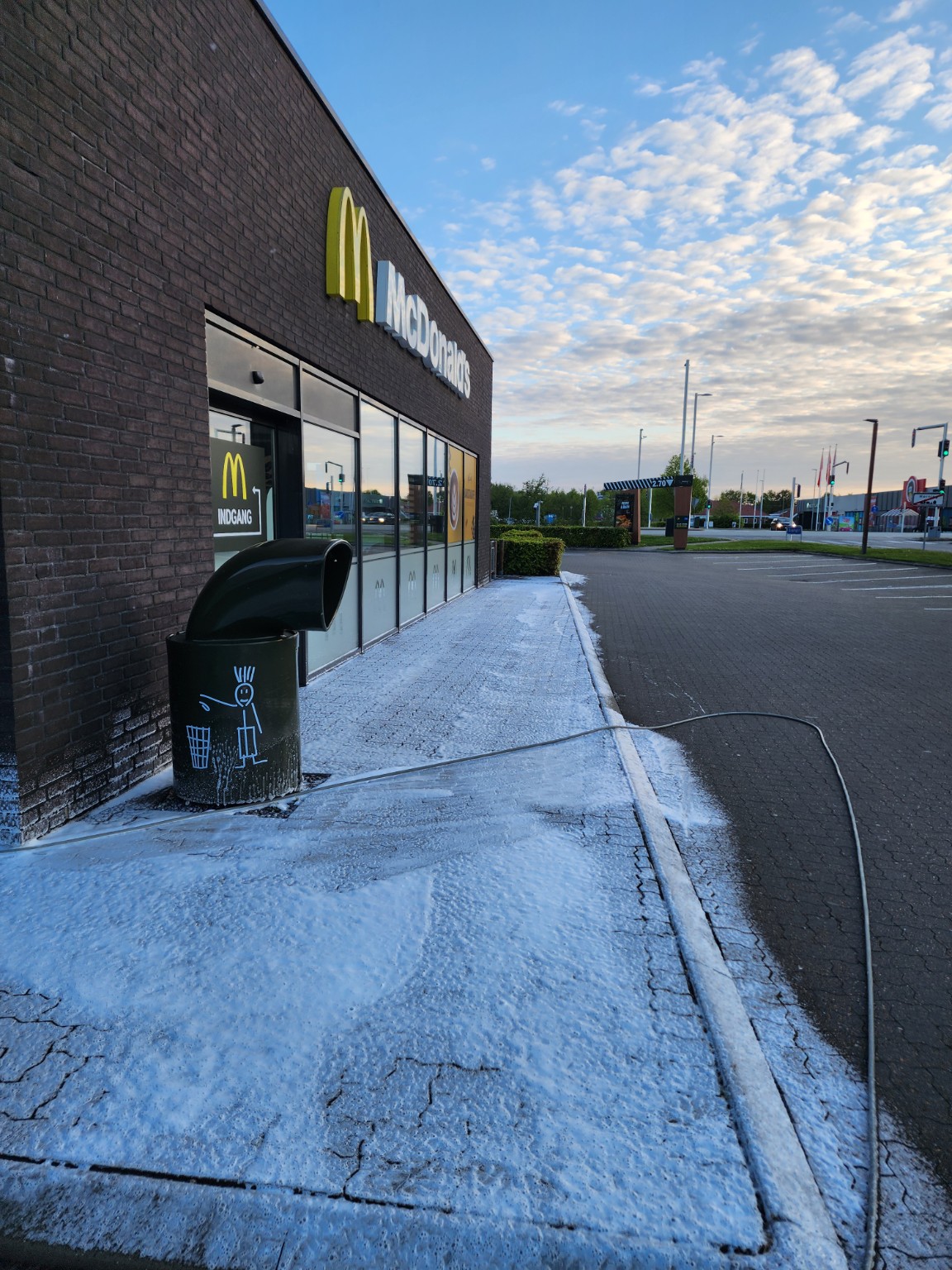 Algebehandling ved erhvervsejendom udført af Holmgaard Ejendomsservice